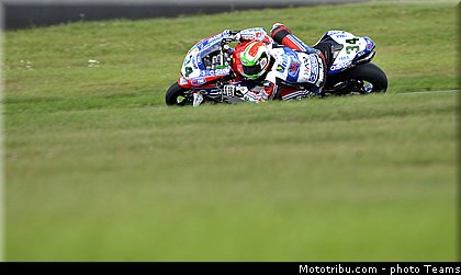 sbk_giugliano_005_wsbk_2012_russie_moscou.jpg