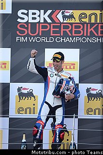 sbk_melandri_008_wsbk_2012_russie_moscou.jpg