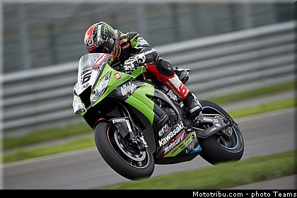 sbk_sykes_008_wsbk_2012_russie_moscou.jpg