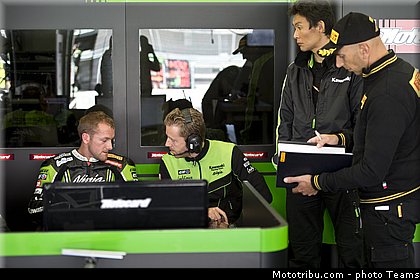 sbk_sykes_030_wsbk_2012_russie_moscou.jpg