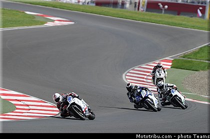 supersport_quarmby_002_wsbk_2012_russie_moscou.jpg