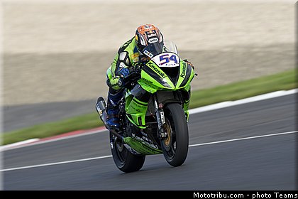 supersport_sofuoglu_003_wsbk_2012_russie_moscou.jpg