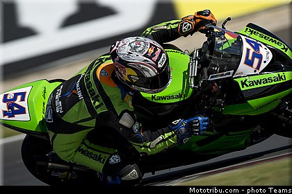 supersport_sofuoglu_020_wsbk_2012_russie_moscou.jpg