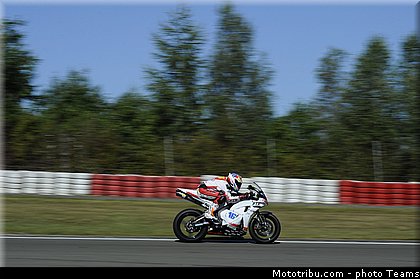 supersport_cluzel_001_wsbk_2012_allemagne_nurburgring.jpg