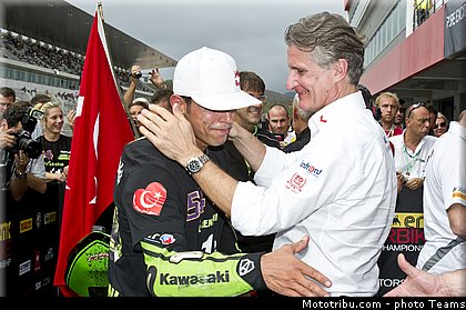 supersport_sofuoglu_021_portugal_portimao_2012.jpg