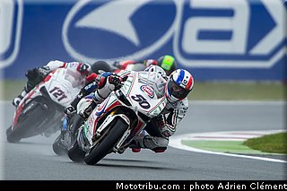 sbk_guintoli_008_france_magny_cours_2012.jpg
