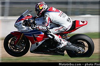 sbk_aoyama_002_france_magny_cours_2012.jpg