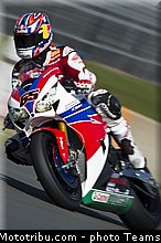sbk_rea_018_france_magny_cours_2012.jpg