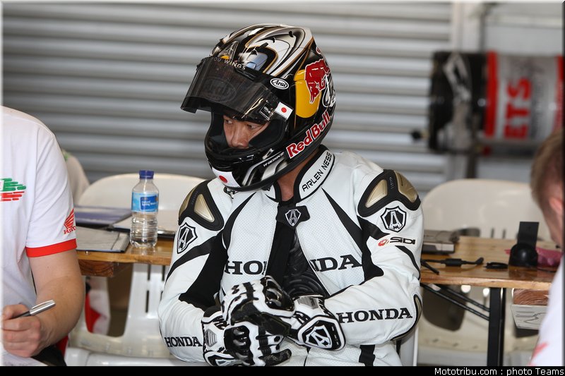 aoyama_005 superbike_supersport_test_2012