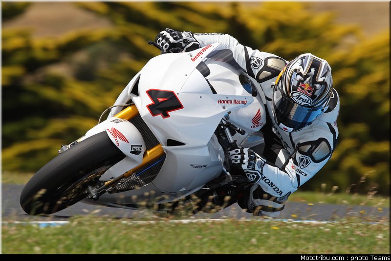 aoyama_013 superbike_supersport_test_2012