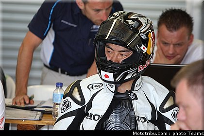 aoyama_034 superbike_supersport_test_2012.jpg