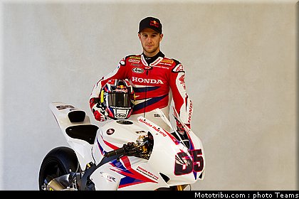 rea_027 superbike_supersport_test_2012.jpg
