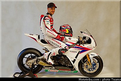 rea_037 superbike_supersport_test_2012.jpg