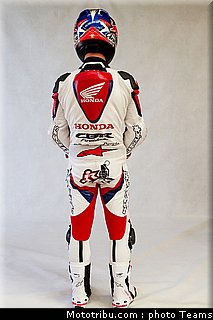 rea_047 superbike_supersport_test_2012.jpg