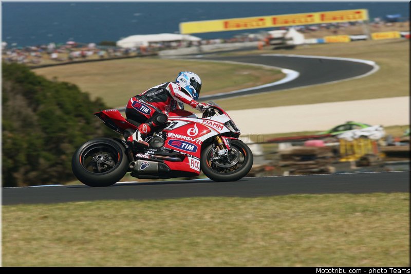 superbike_checa_010_australie_philip_island_2013