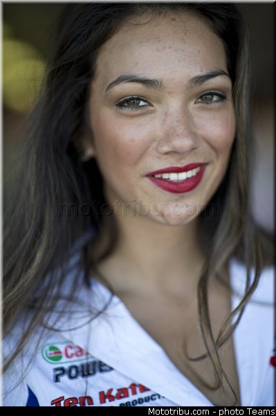 superbike_pitbabe_002_australie_philip_island_2013