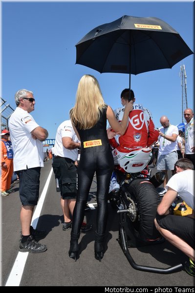 superbike_pitbabe_009_australie_philip_island_2013
