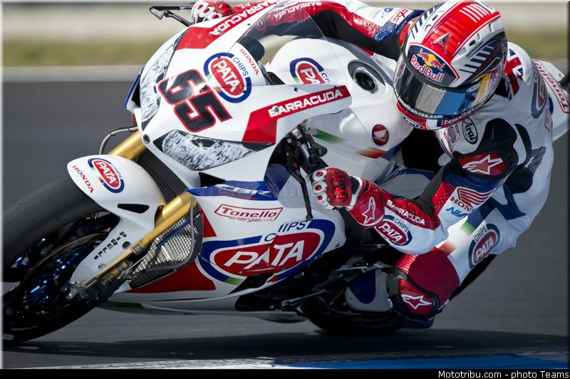 superbike_rea_008_australie_philip_island_2013