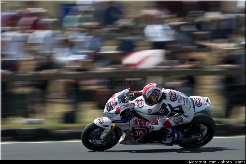 superbike_rea_012_australie_philip_island_2013