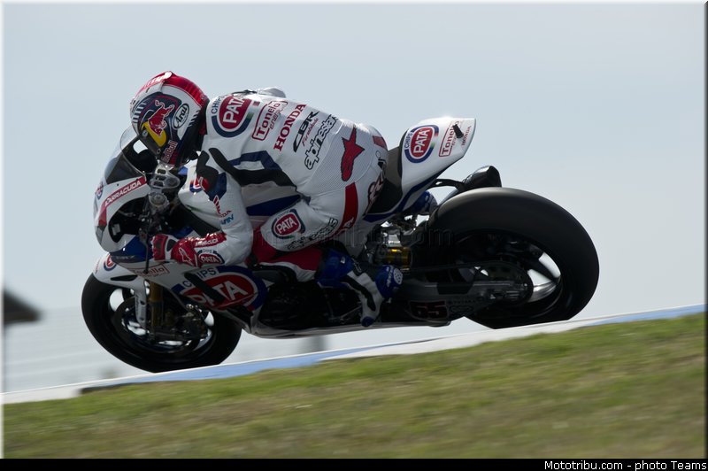superbike_rea_028_australie_philip_island_2013
