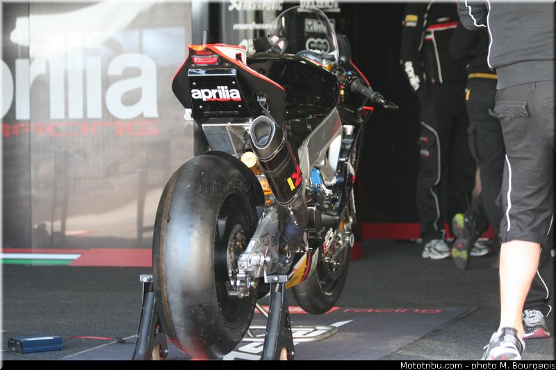 wsbk_paddock_011_aragon_2013