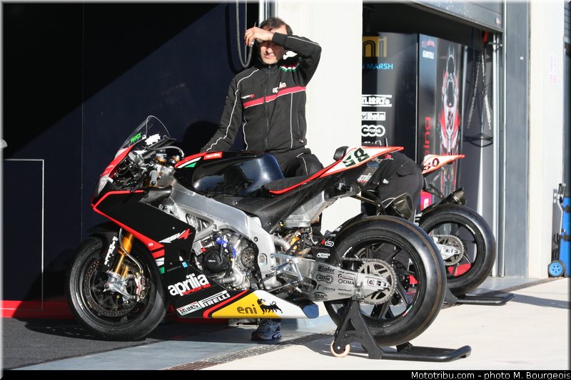 wsbk_paddock_016_aragon_2013