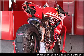 wsbk_paddock_013_aragon_2013.jpg