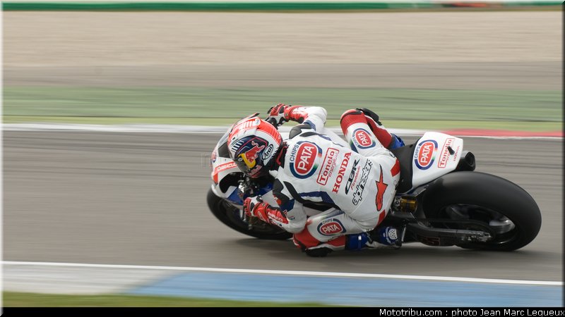 sbk_rea_004_pays_bas_assen_2013