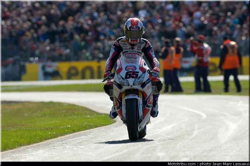 sbk_rea_008_pays_bas_assen_2013