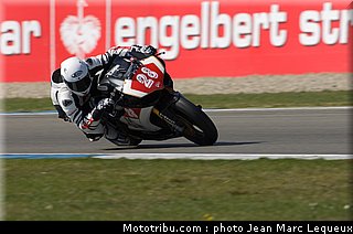 1000stk_moser_002_pays_bas_assen_2013.jpg