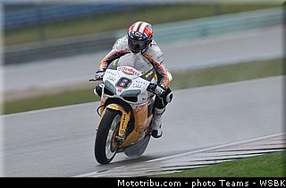 sbk_aitchinson_001_pays_bas_assen_2013.jpg