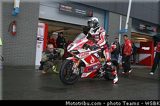 sbk_checa_004_pays_bas_assen_2013.jpg