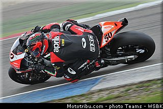 sbk_guintoli_012_pays_bas_assen_2013.jpg