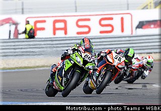 sbk_pit_babe_034_pays_bas_assen_2013.jpg