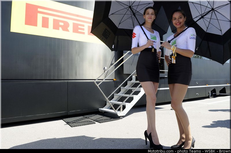 sbk_pit_babe_006_wsbk_2013_italie_monza