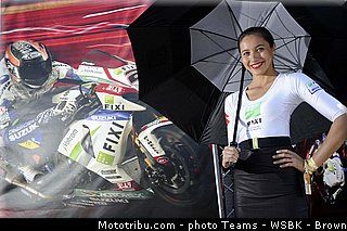 sbk_pit_babe_002_wsbk_2013_italie_monza.jpg