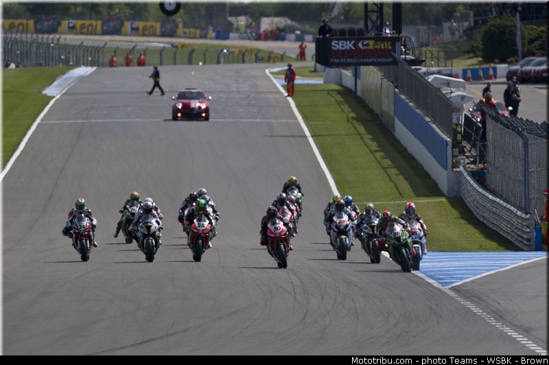 sbk_025_angleterre_donington_park_2013