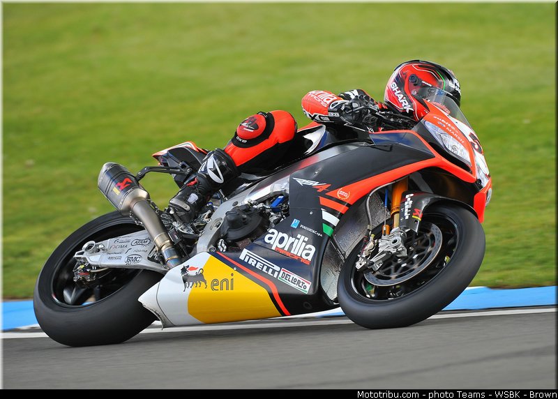 sbk_guintoli_003_angleterre_donington_park_2013