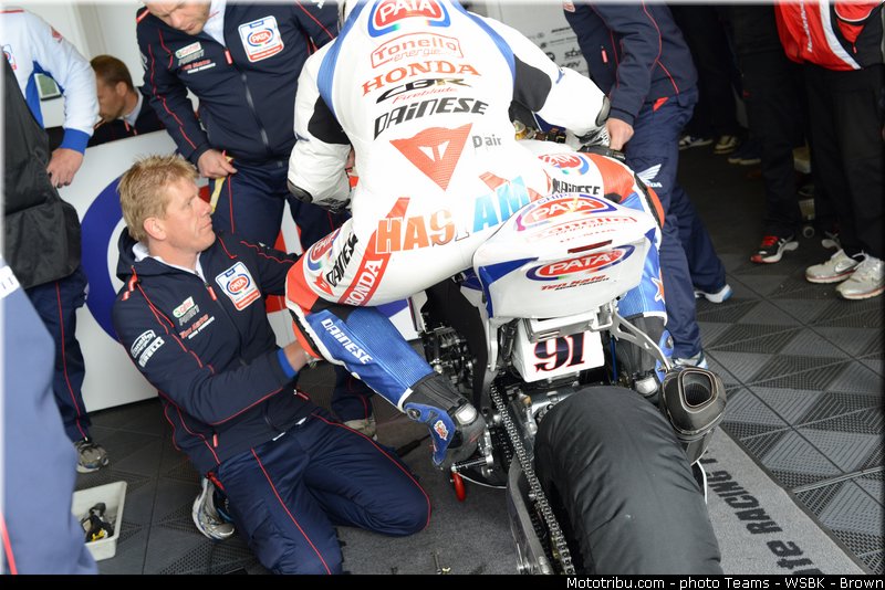sbk_haslam_016_angleterre_donington_park_2013