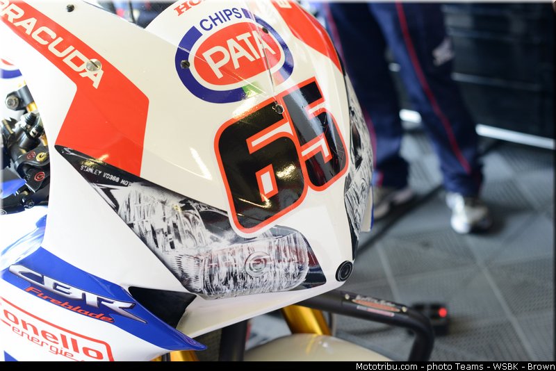 sbk_rea_016_angleterre_donington_park_2013