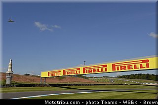 sbk_ambiance_005_angleterre_donington_park_2013.jpg
