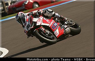 sbk_badovini_006_angleterre_donington_park_2013.jpg
