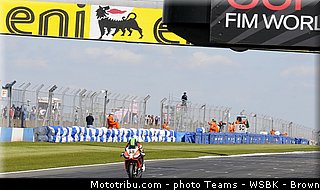 sbk_laverty_004_angleterre_donington_park_2013.jpg
