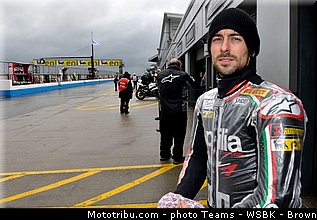 sbk_laverty_008_angleterre_donington_park_2013.jpg
