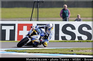 sbk_melandri_001_angleterre_donington_park_2013.jpg
