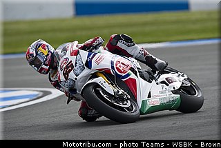 sbk_rea_003_angleterre_donington_park_2013.jpg
