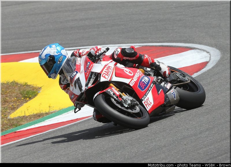 sbk_checa_006_wsbk_2013_portugal_portimao