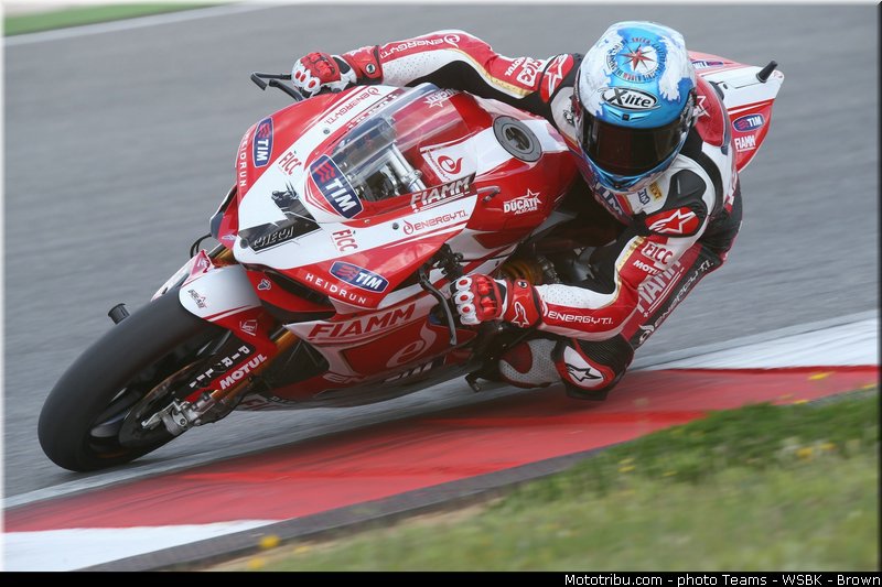 sbk_checa_007_wsbk_2013_portugal_portimao