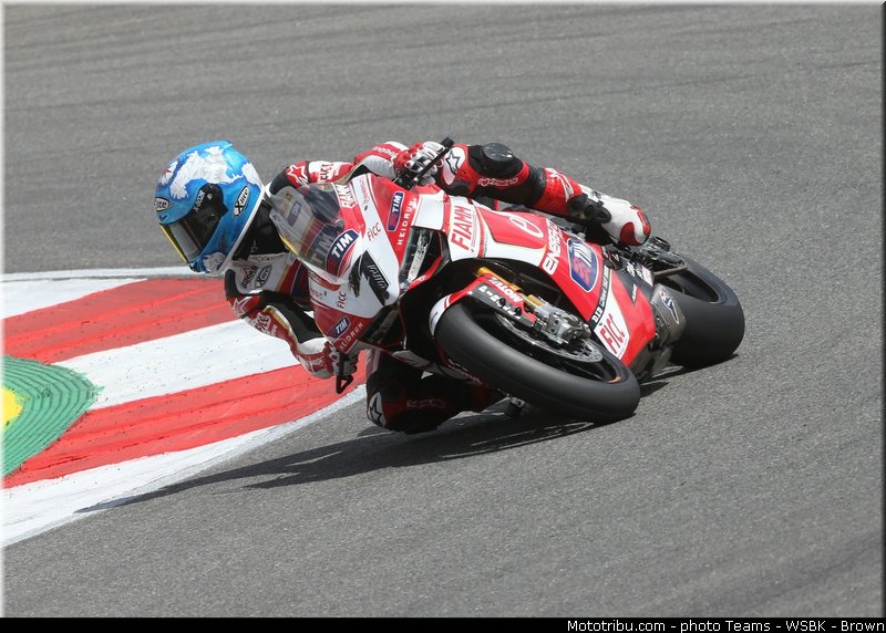 sbk_checa_014_wsbk_2013_portugal_portimao