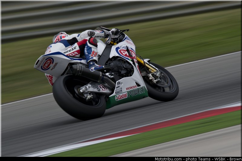 sbk_haslam_004_wsbk_2013_portugal_portimao